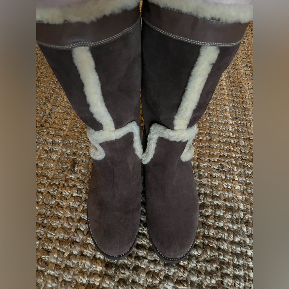 Cole Haan Boots So Warm N Comfy